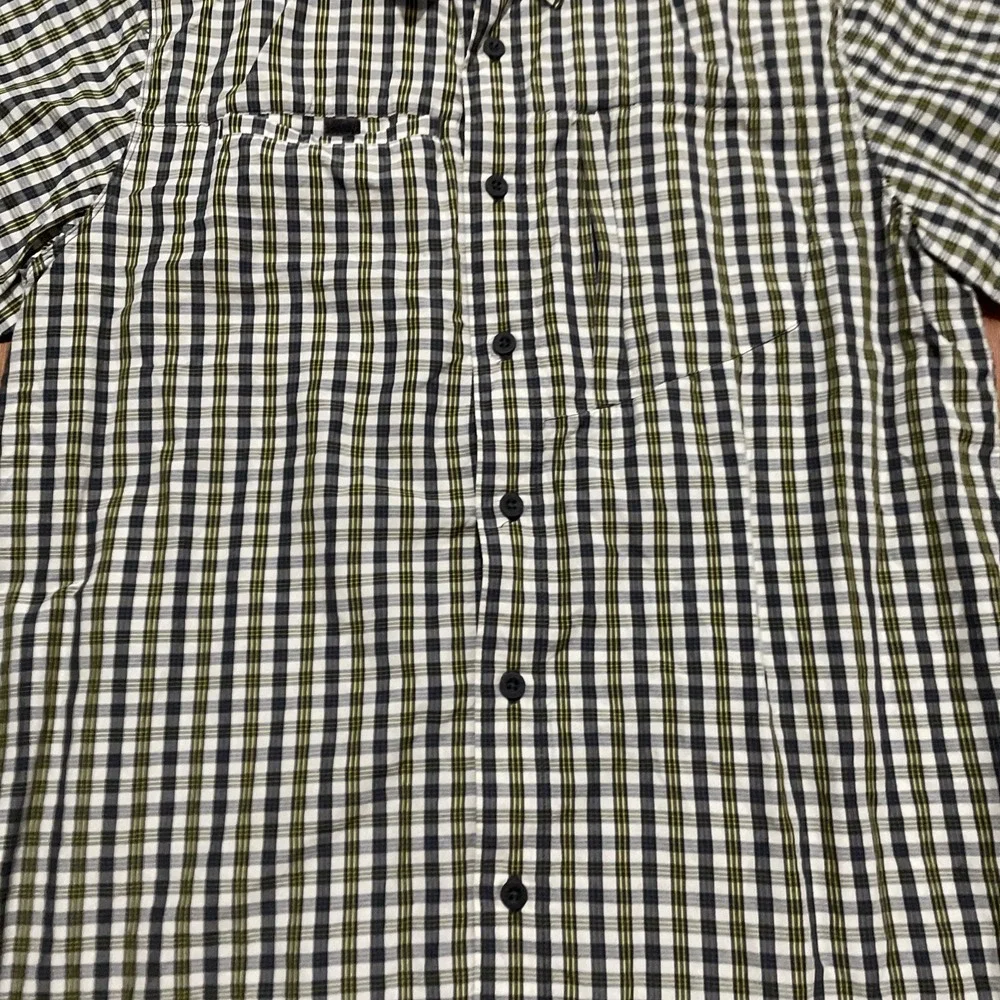 The North Face Millstone Shirt Mens Medium Plaid Zip Pocket Woven
